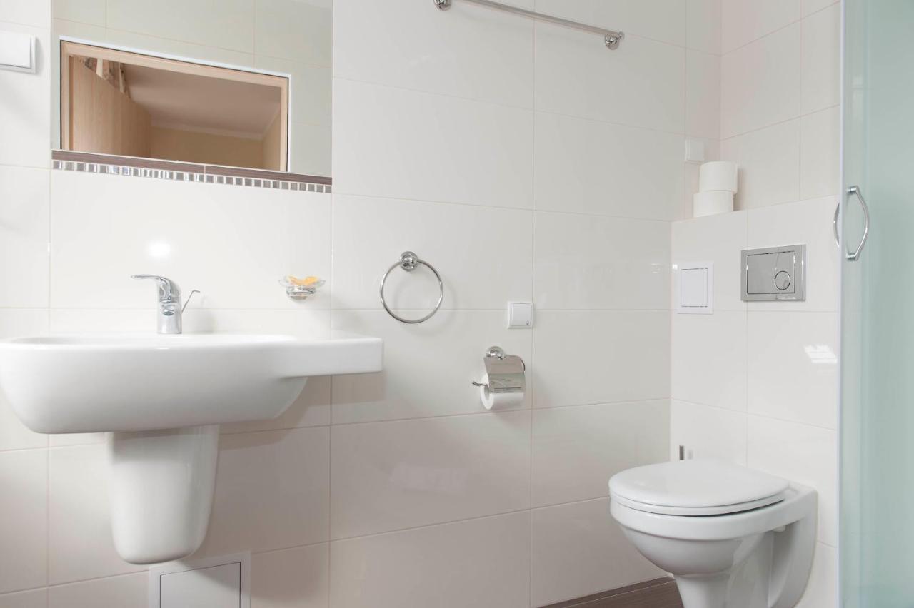 Aparthotel Dom Zdrojowy Jelenia Góra Camera foto