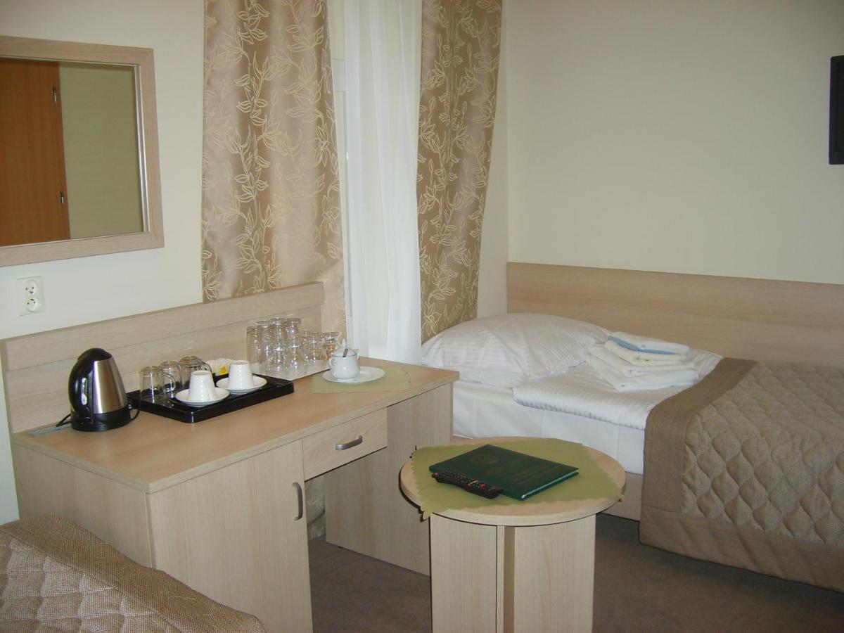 Aparthotel Dom Zdrojowy Jelenia Góra Esterno foto